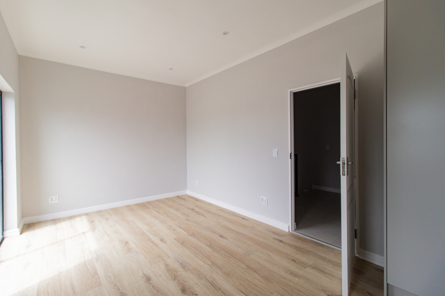 3 Bedroom Property for Sale in Sandown Western Cape